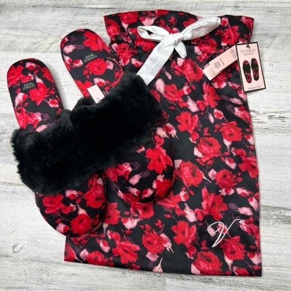 VICTORIA'S SECRET Red Pink Floral Furry‎ Satin Silk Indoor Slippers Shoes - Picture 1 of 8